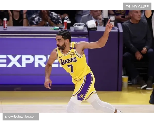 湖人替补无力末节崩盘单节净负二十九分惨遭逆转